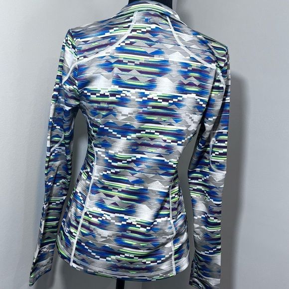 Athletic 1/4 Zip Pullover - Picture 5 of 8